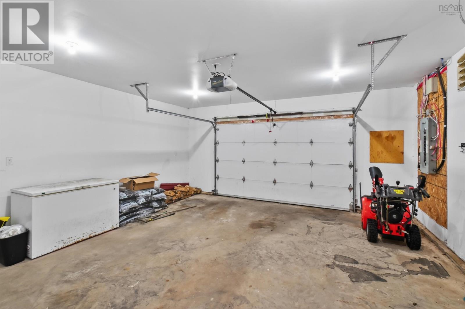 Property 47 of 50 of 11 Wharf Road