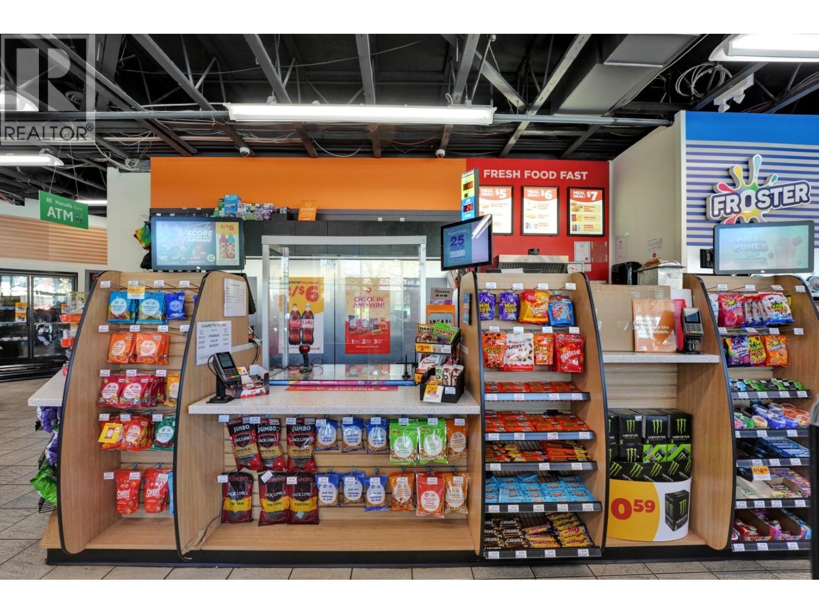 Retail for Rent in Vancouver – 2601 COMMERCIAL DRIVE, Vancouver - Image 8