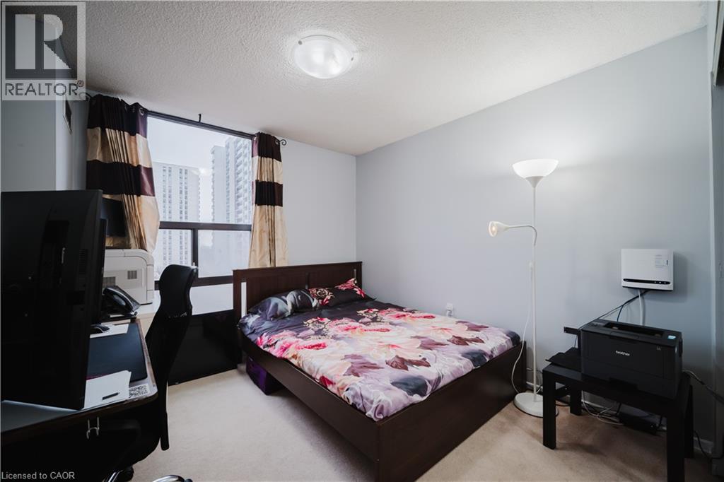 #502 18 KNIGHTSBRIDGE Road - 29