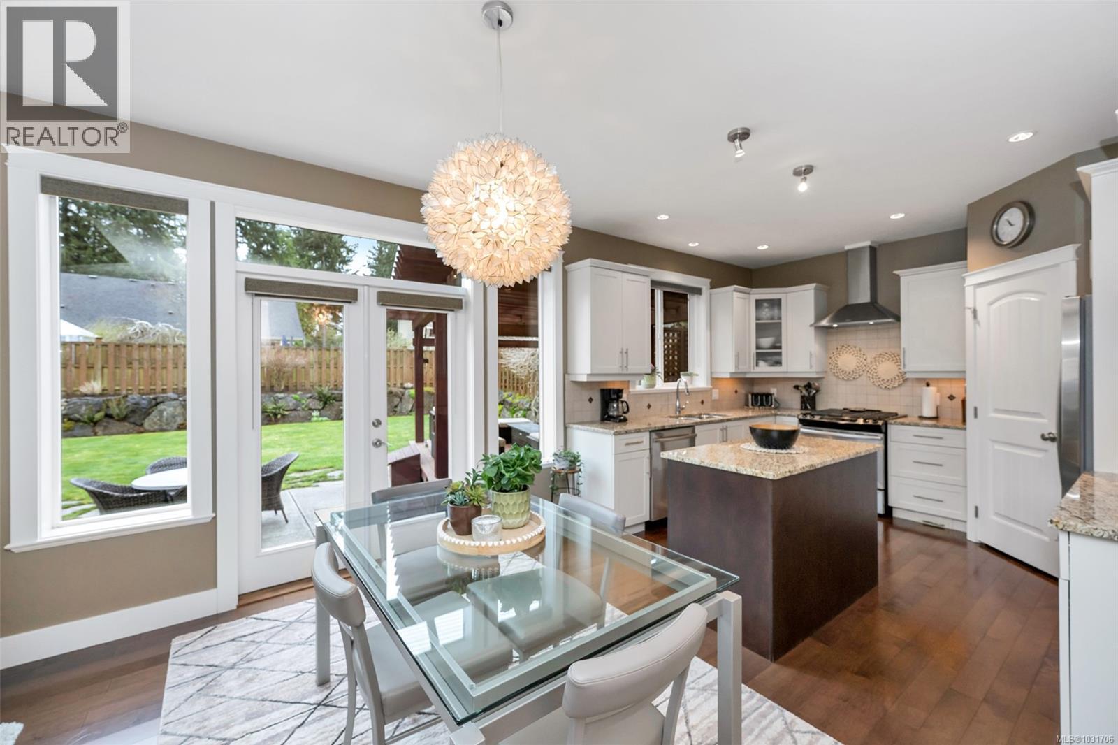 1328 BONNER CRES - 7