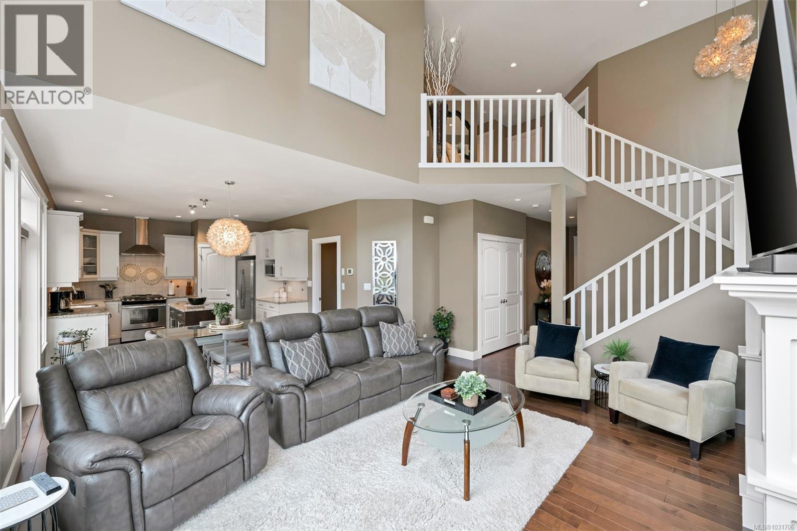 1328 BONNER CRES - 9