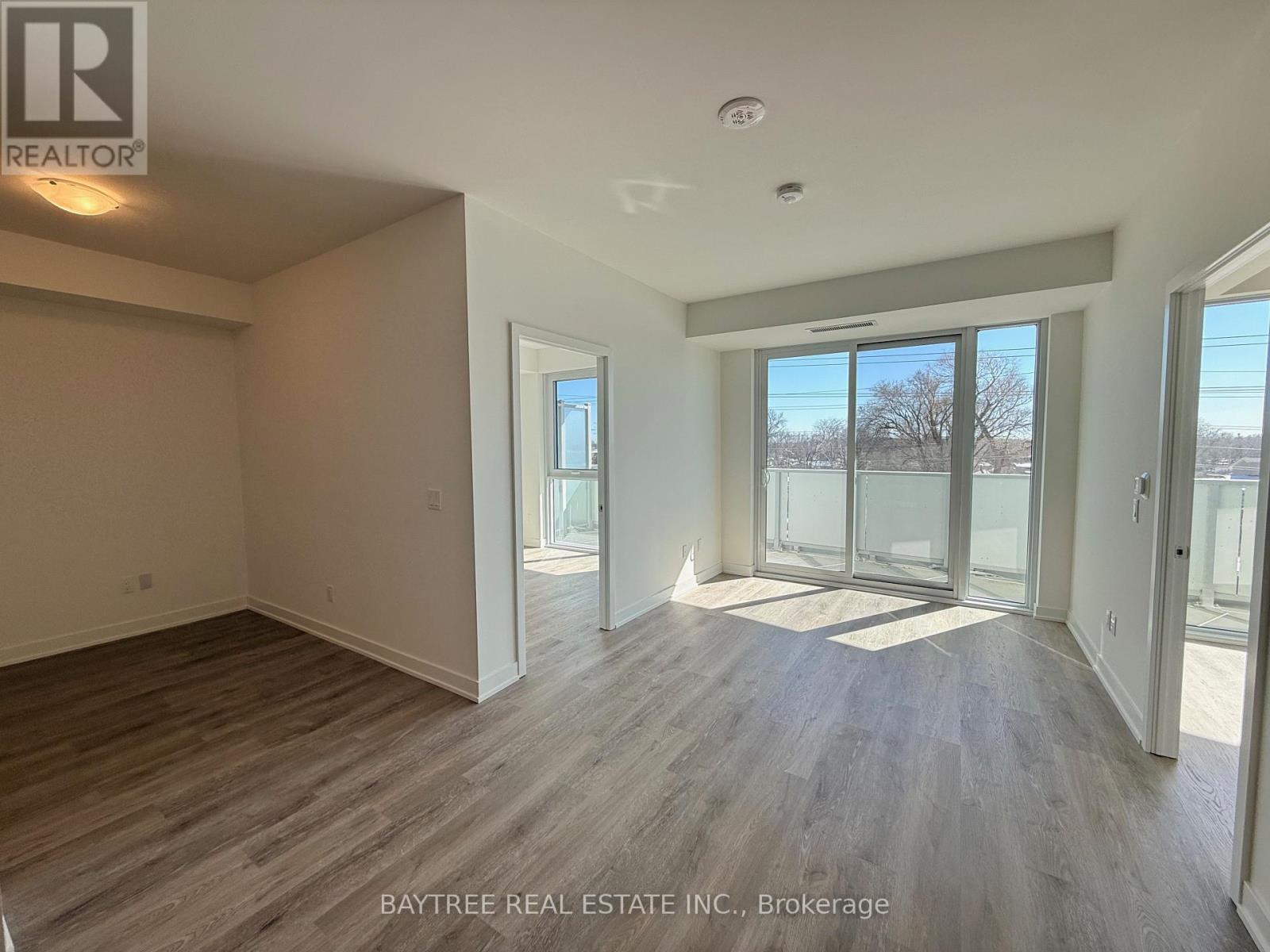 212 - 1010 SANDY BEACH ROAD