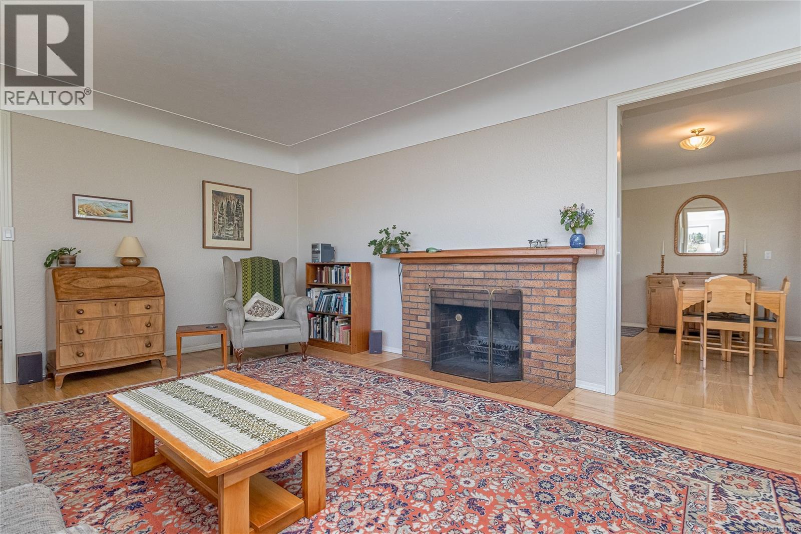 2201 KINROSS AVE - 11