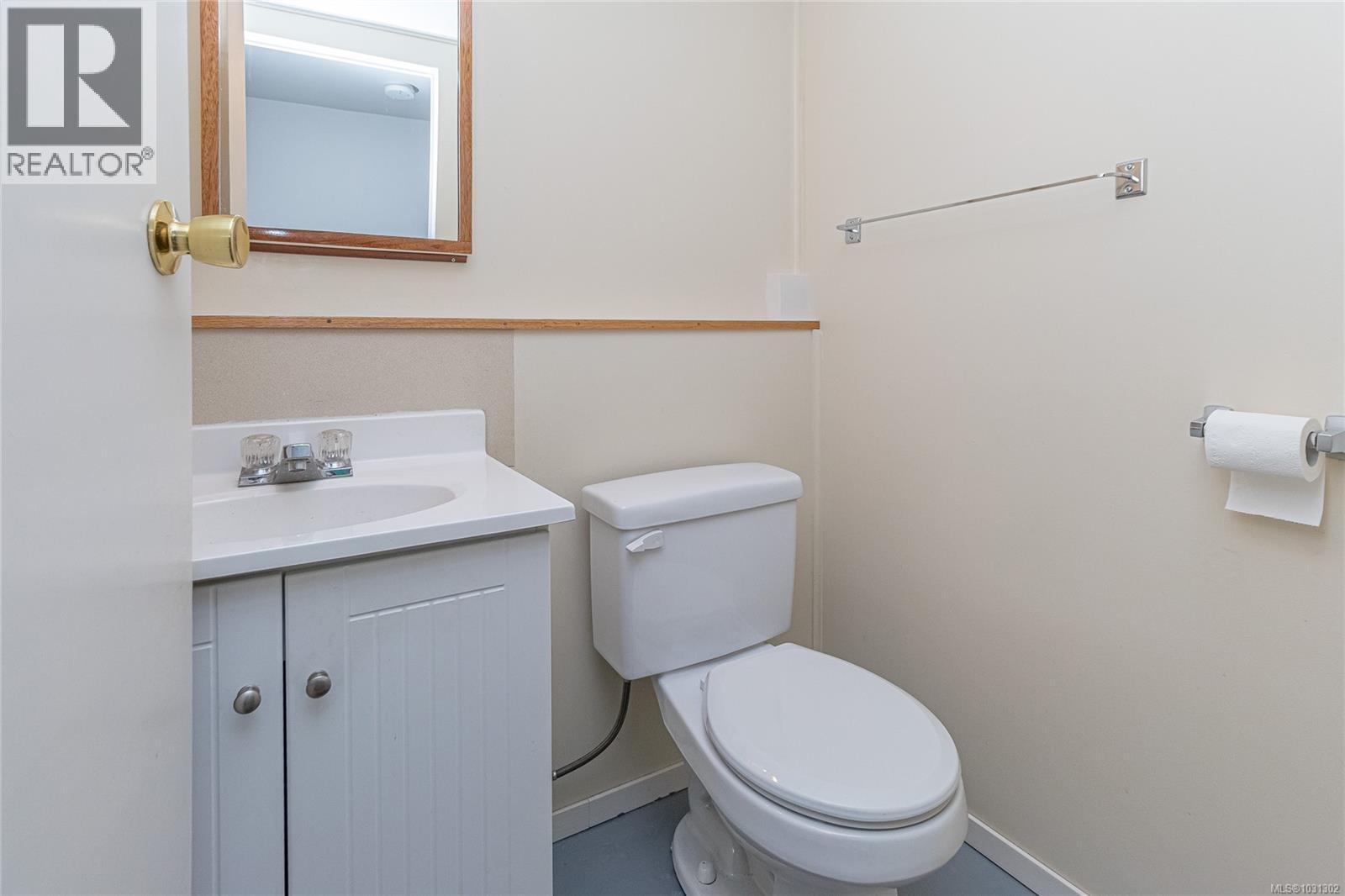 2201 KINROSS AVE - 26