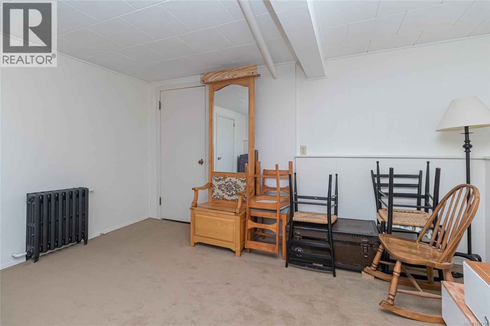 2201 KINROSS AVE - 28