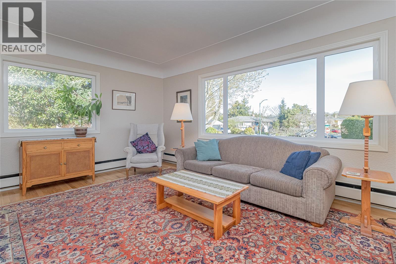 2201 KINROSS AVE - 9