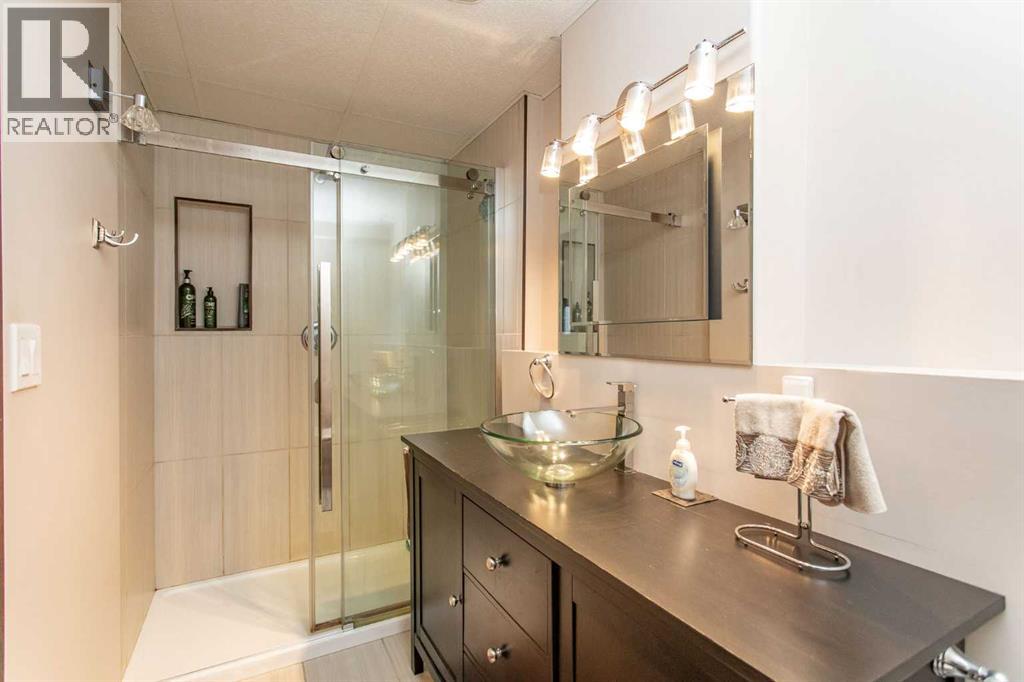 
          150 Robinson Avenue
            <br/>
            <span>Penhold</span>
            , 
            <span>AB</span>
             <span>T0M1R0</span>
         - Photo 22