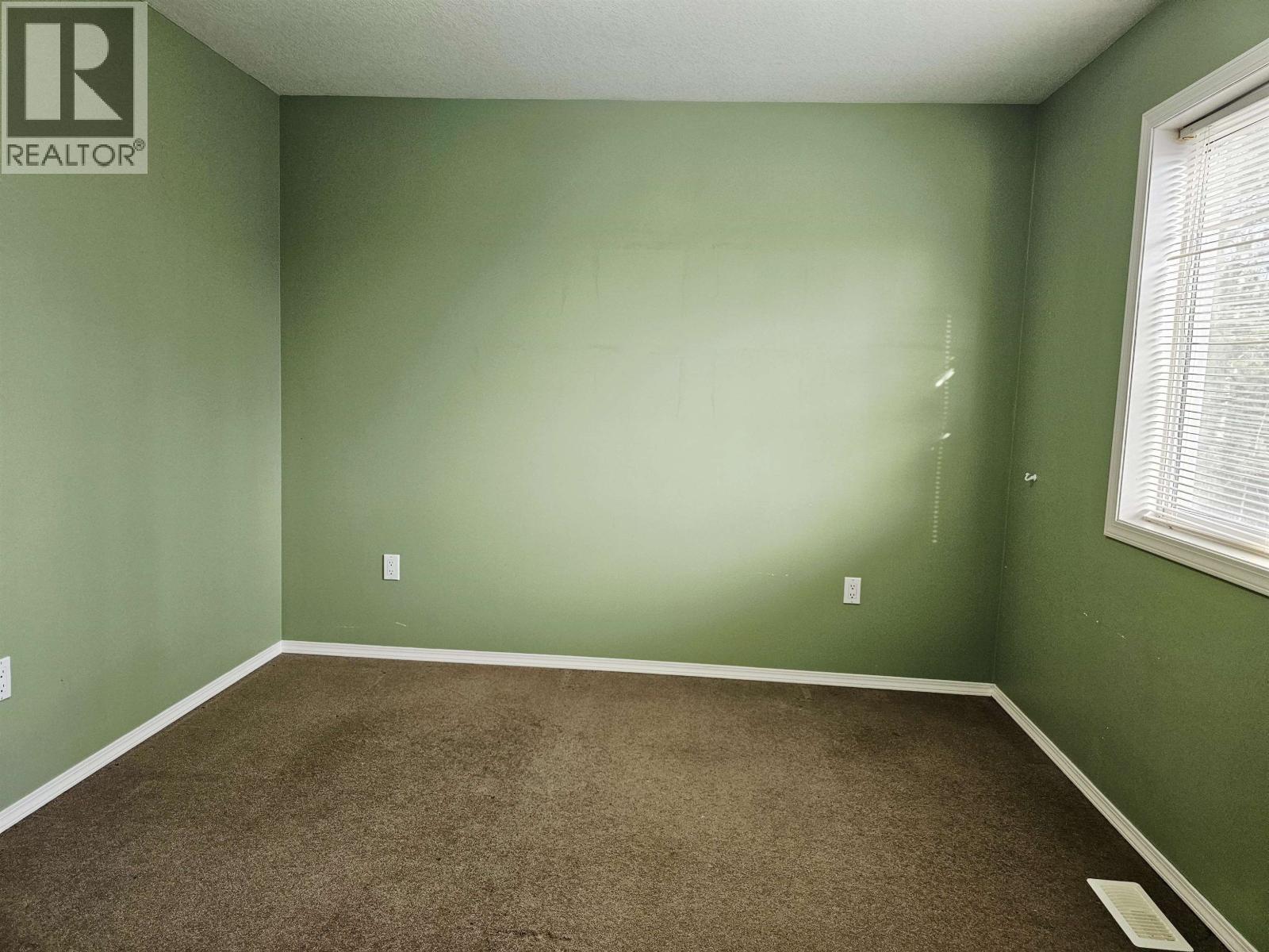 2335 MURPHY ROAD - 14