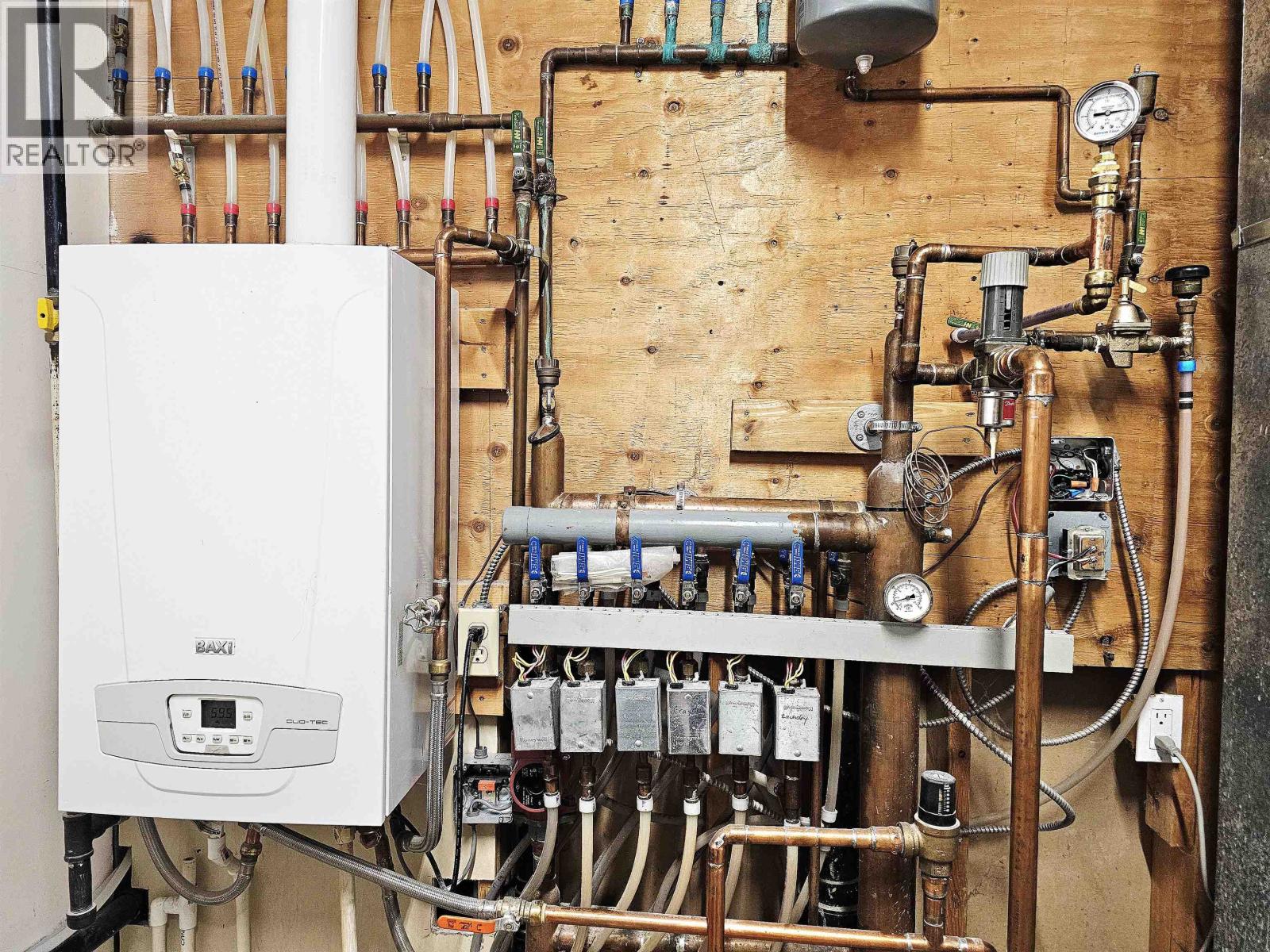 2335 MURPHY ROAD - 24