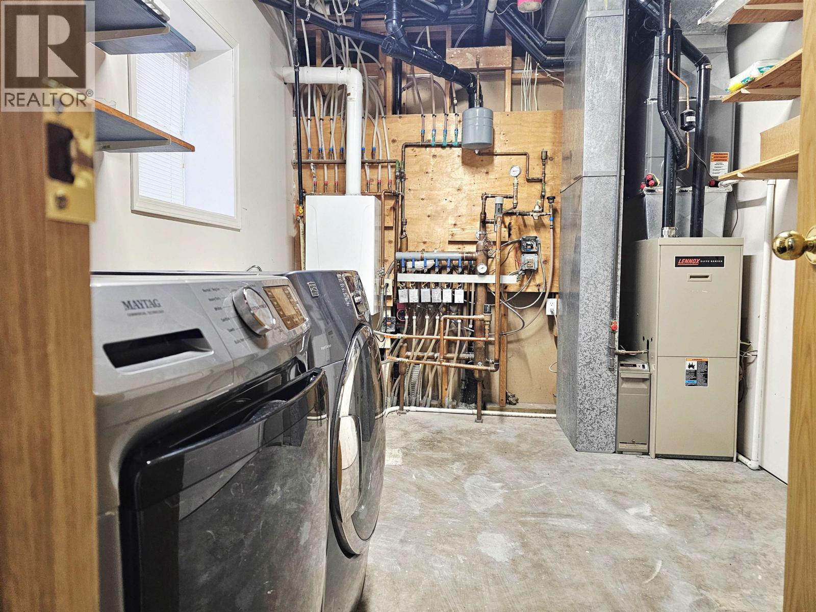 2335 MURPHY ROAD - 23