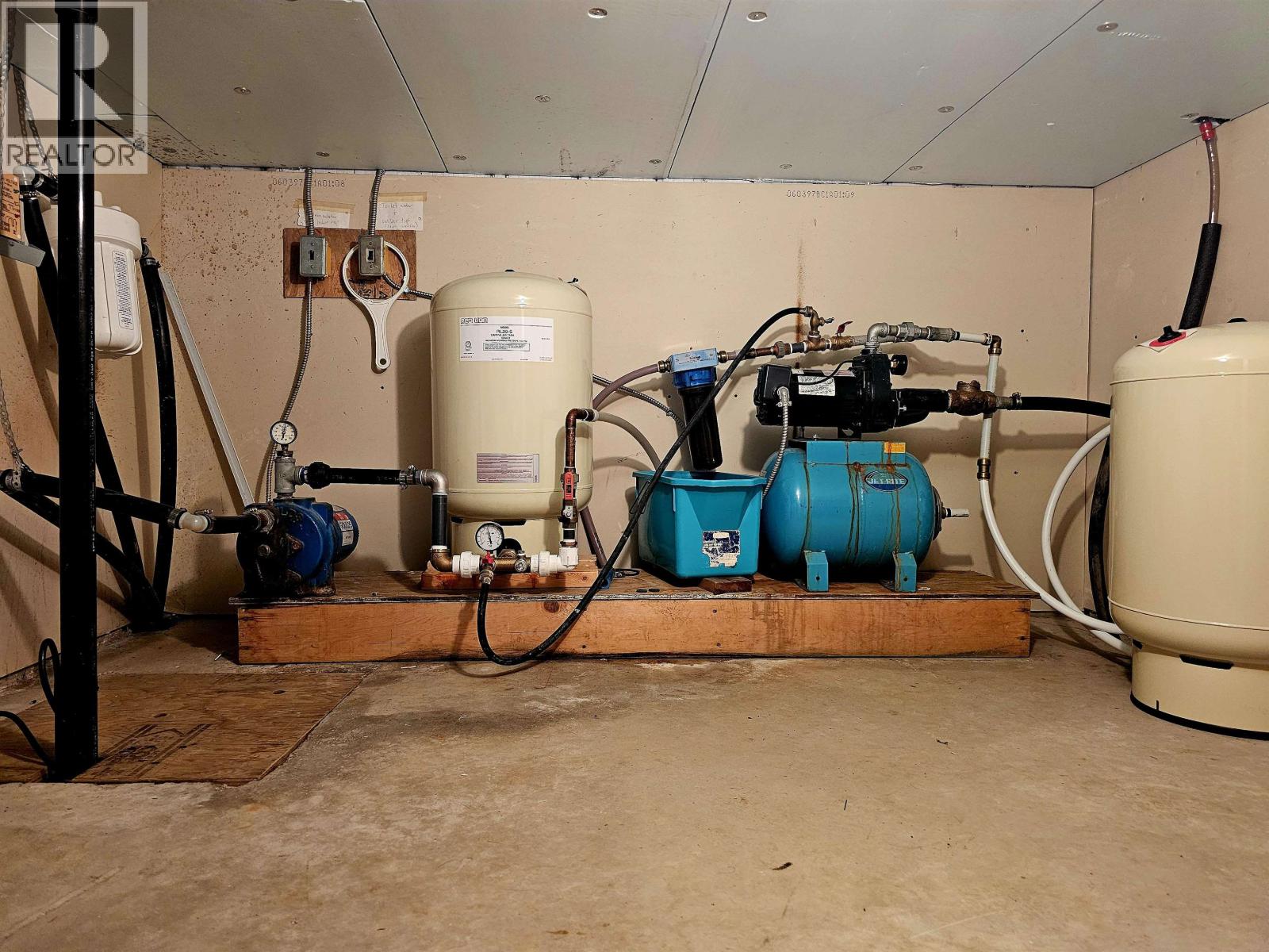 2335 MURPHY ROAD - 25