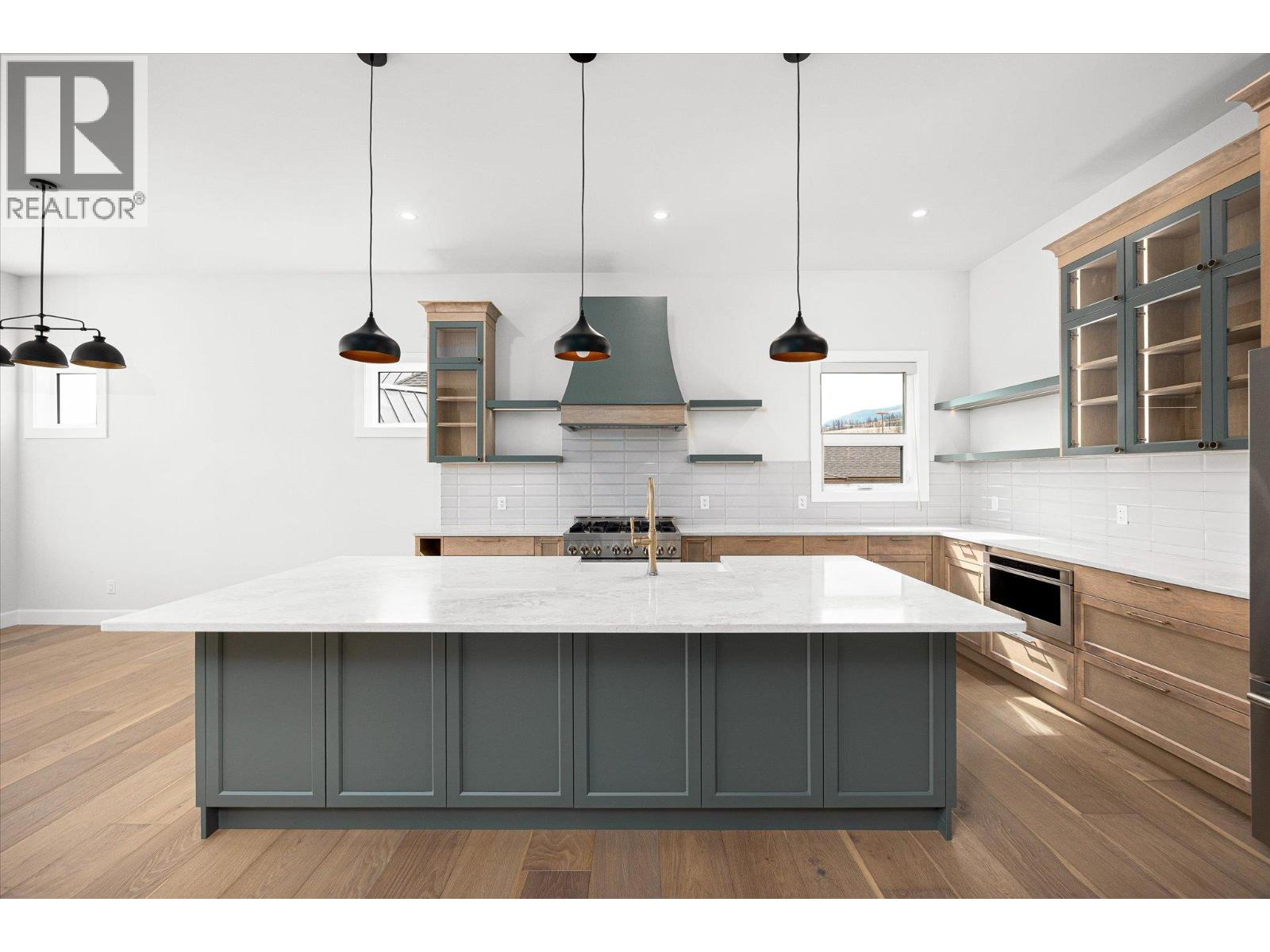  167 Heldon Court, West Kelowna