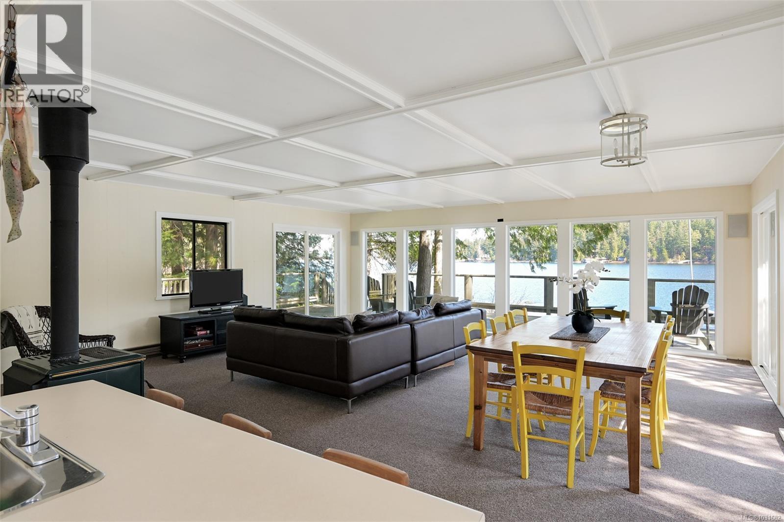 2037 Ida Ave - 24