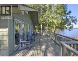2037 Ida Ave, Shawnigan Lake, BC V0R2W3 Photo 41