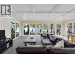 2037 Ida Ave, Shawnigan Lake, BC V0R2W3 Photo 23