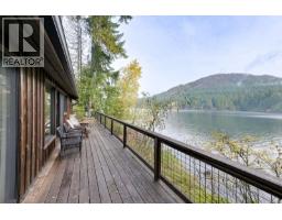 2037 Ida Ave, Shawnigan Lake, BC V0R2W3 Photo 18