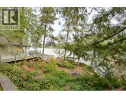 2037 Ida Ave, Shawnigan Lake, BC V0R2W3 Photo 15