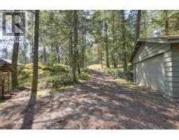 2037 Ida Ave, Shawnigan Lake, BC V0R2W3 Photo 48