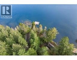2037 Ida Ave, Shawnigan Lake, BC V0R2W3 Photo 27