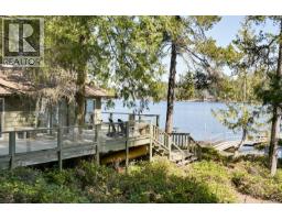 2037 Ida Ave, Shawnigan Lake, BC V0R2W3 Photo 14