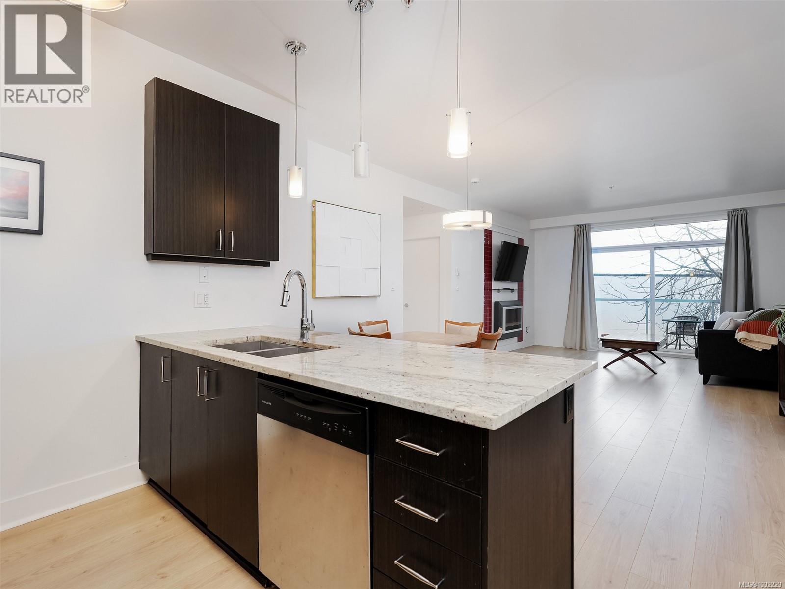 305 606 Speed Avenue, Victoria