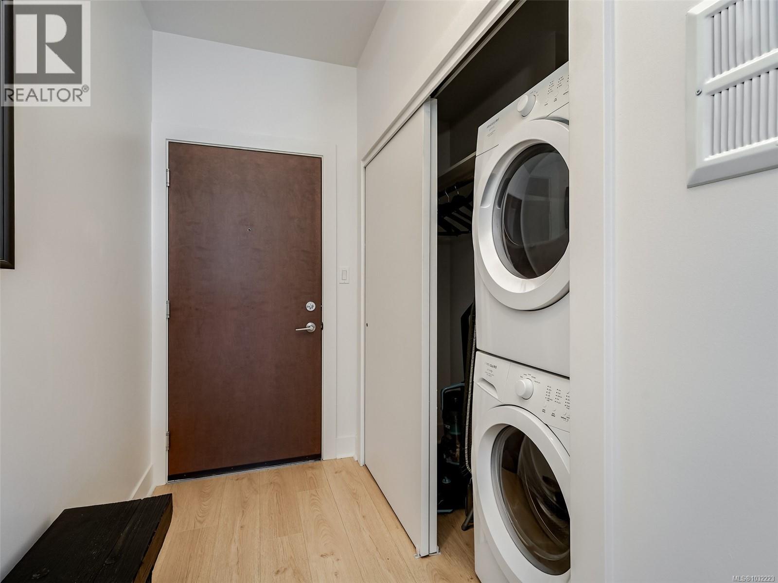 305 606 Speed Avenue, Victoria