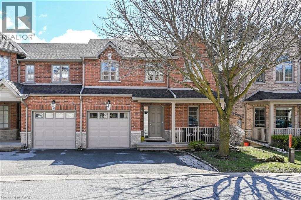 #31 25 HAMILTON Street S - 1