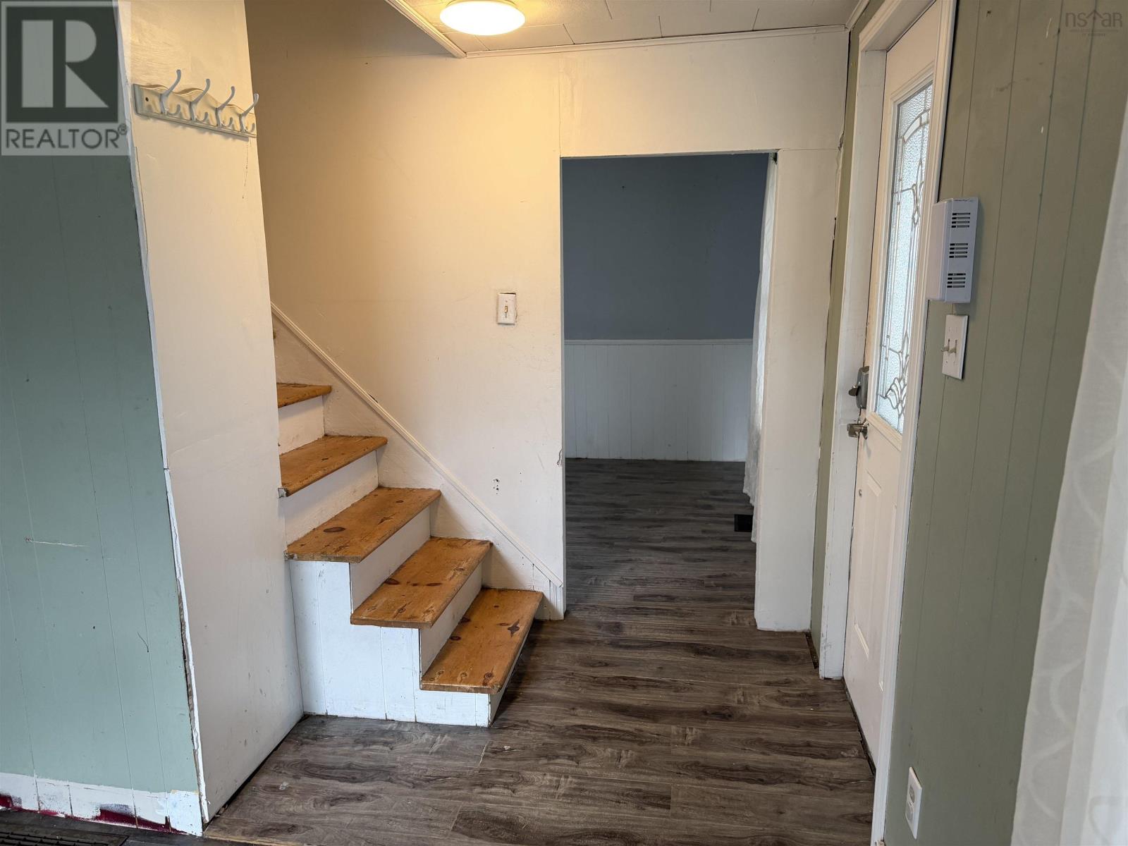 Property 3 of 18 of 2149 Cowan Street