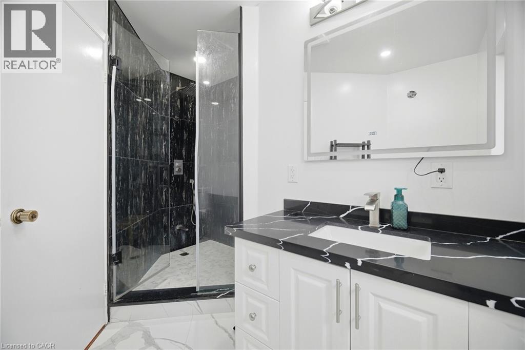 38 LECLAIRE Street, Hamilton, Ontario, L9C5X3 — Photo 32