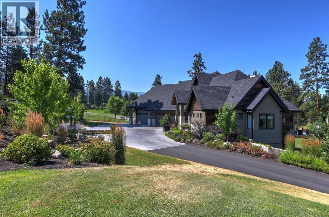  3990 Fairwinds Court, Kelowna