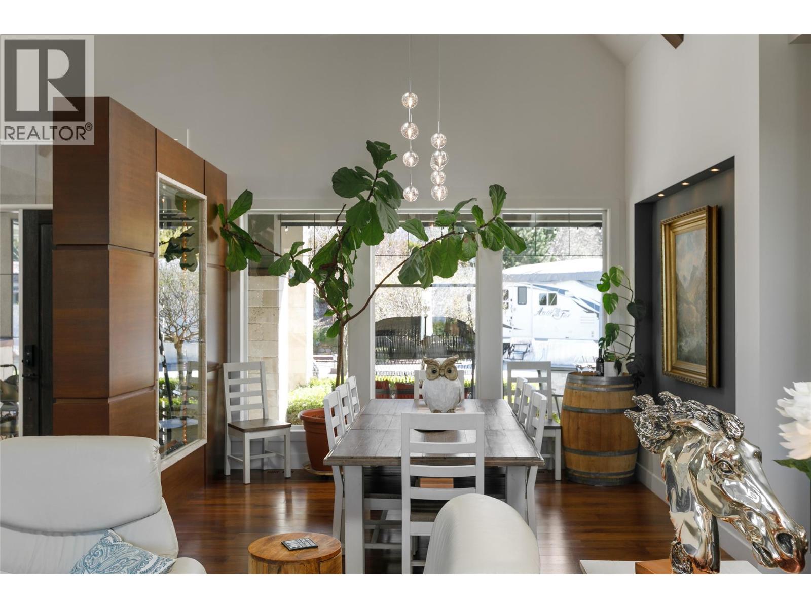  3990 Fairwinds Court, Kelowna