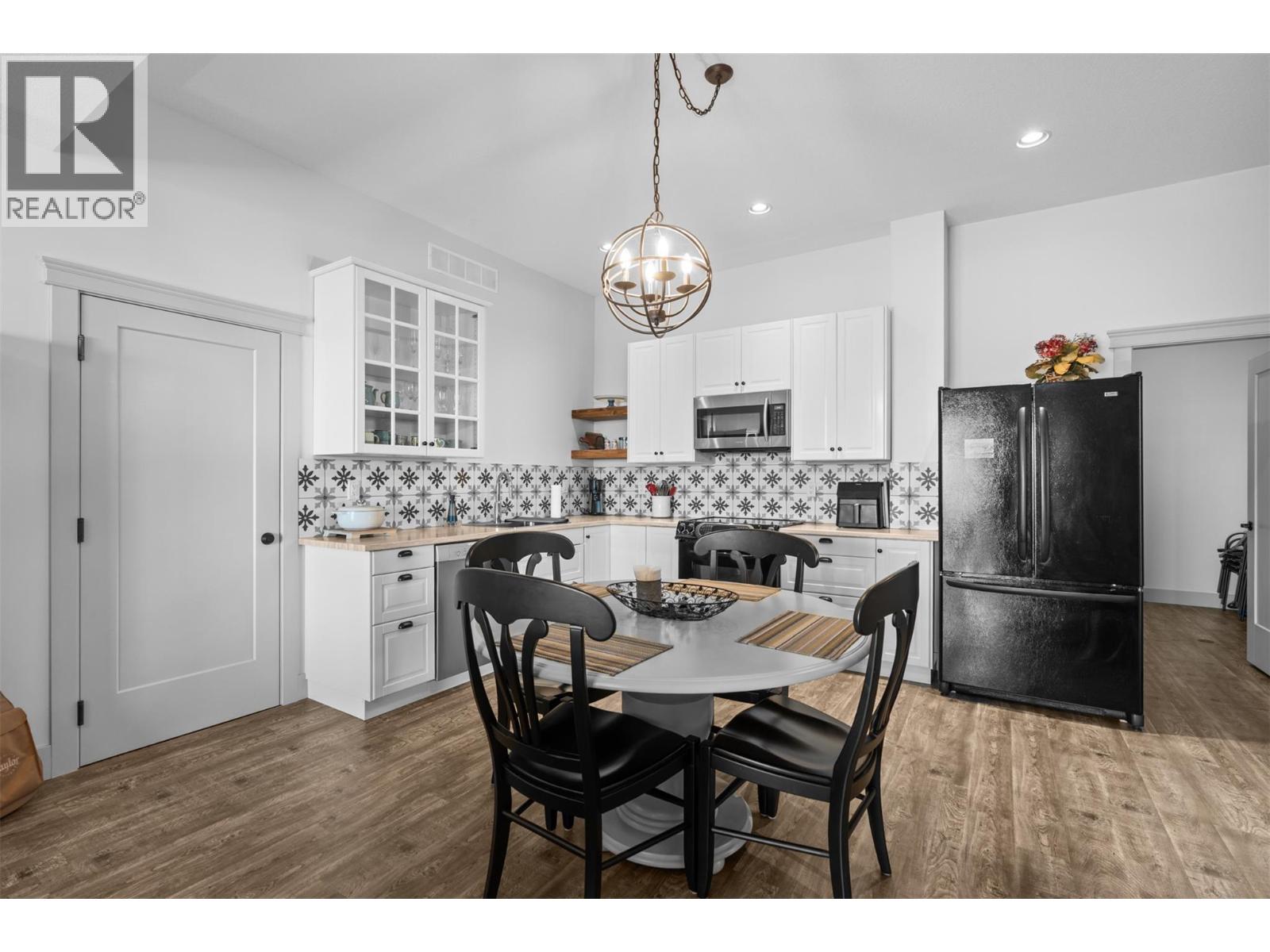 1548 Phoenix Drive, Vernon