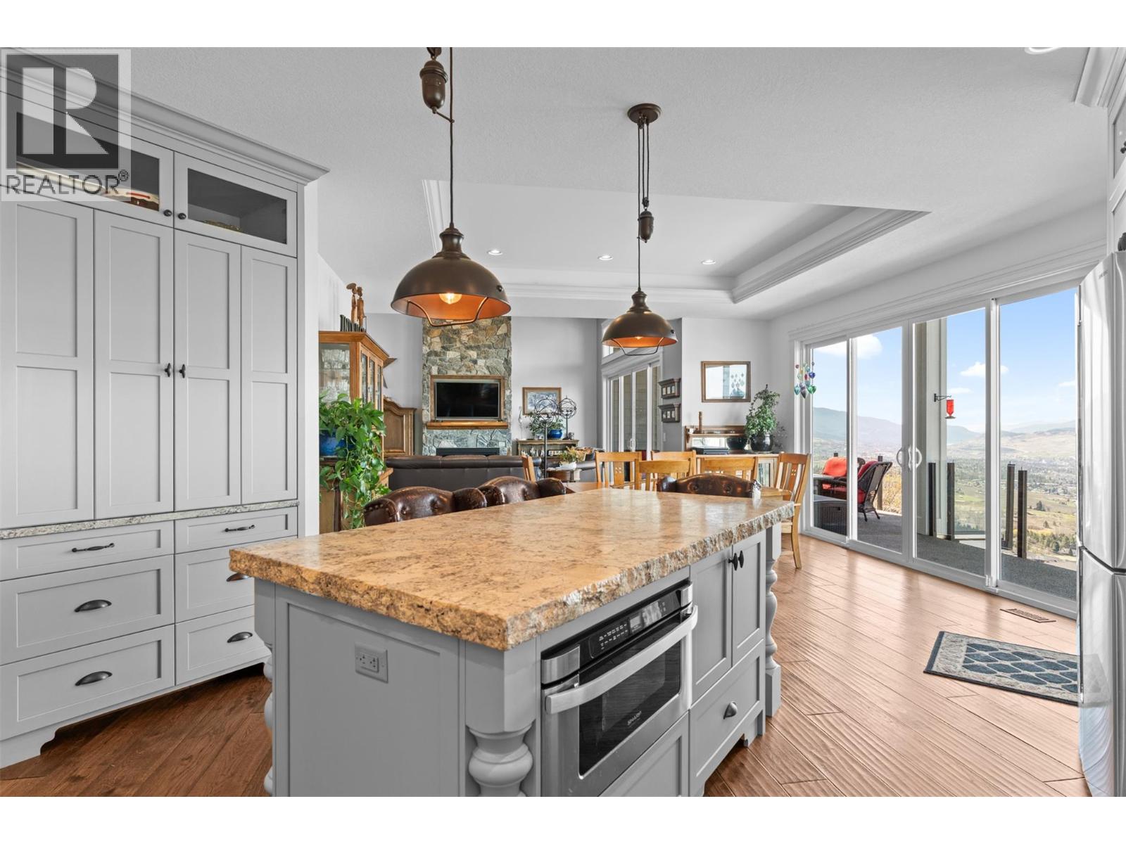 1548 Phoenix Drive, Vernon