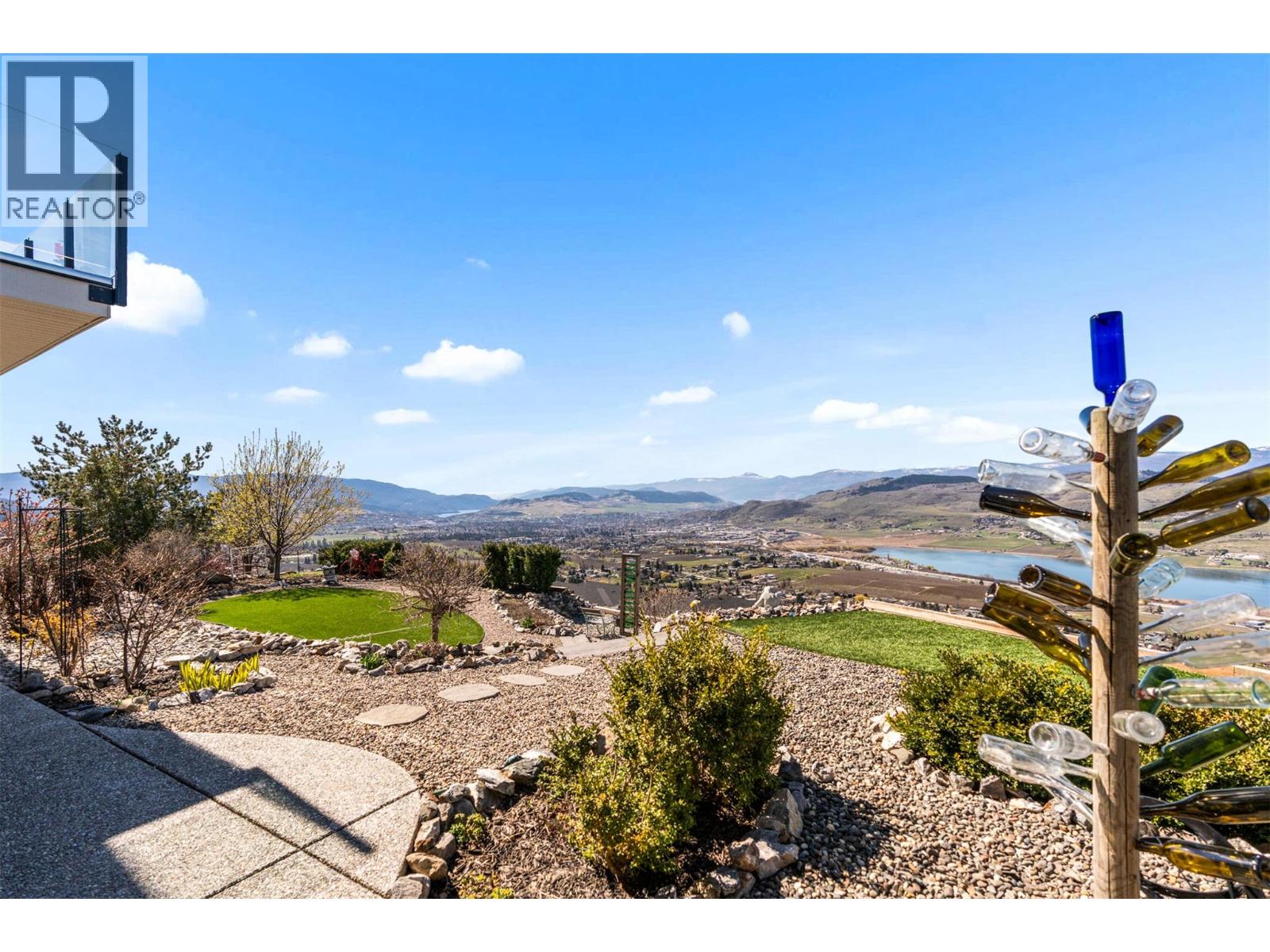 1548 Phoenix Drive, Vernon