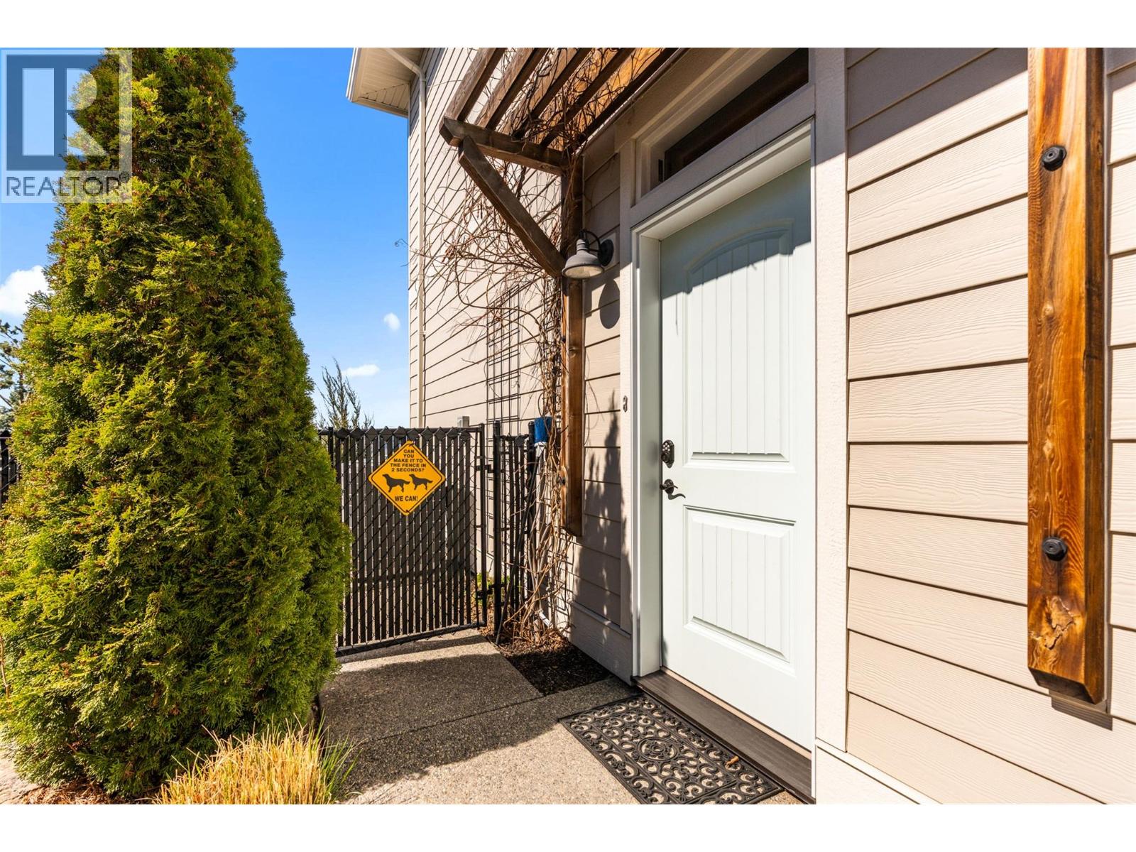 1548 Phoenix Drive, Vernon