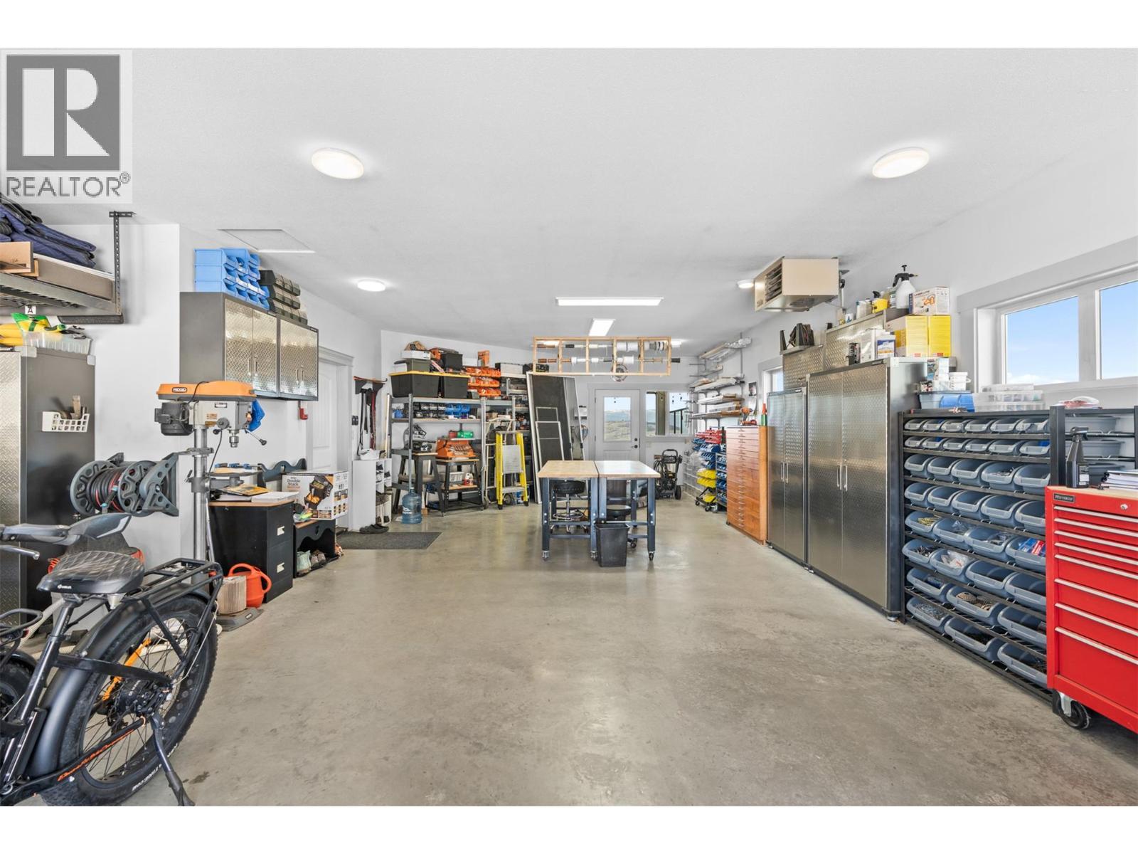 1548 Phoenix Drive, Vernon