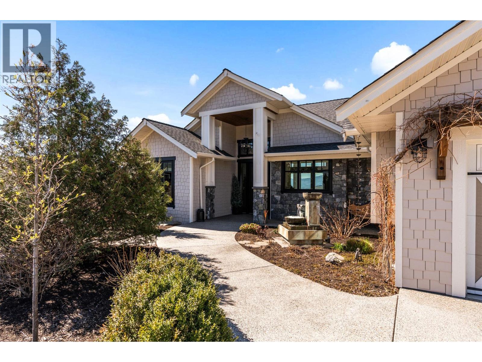 1548 Phoenix Drive, Vernon