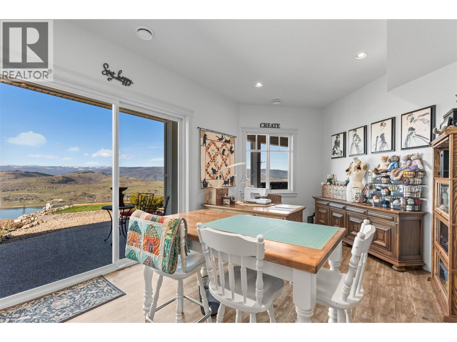 1548 Phoenix Drive, Vernon