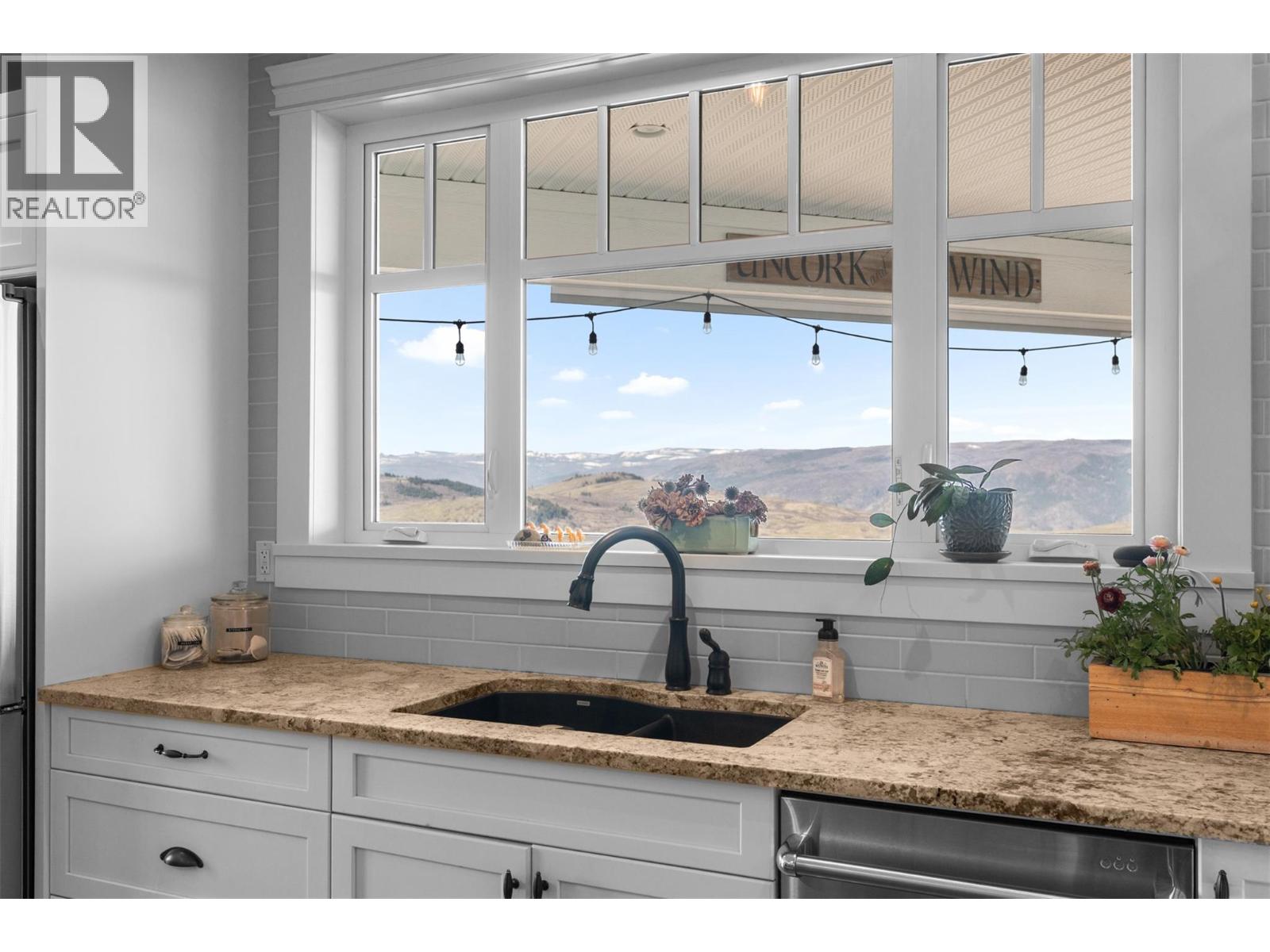 1548 Phoenix Drive, Vernon