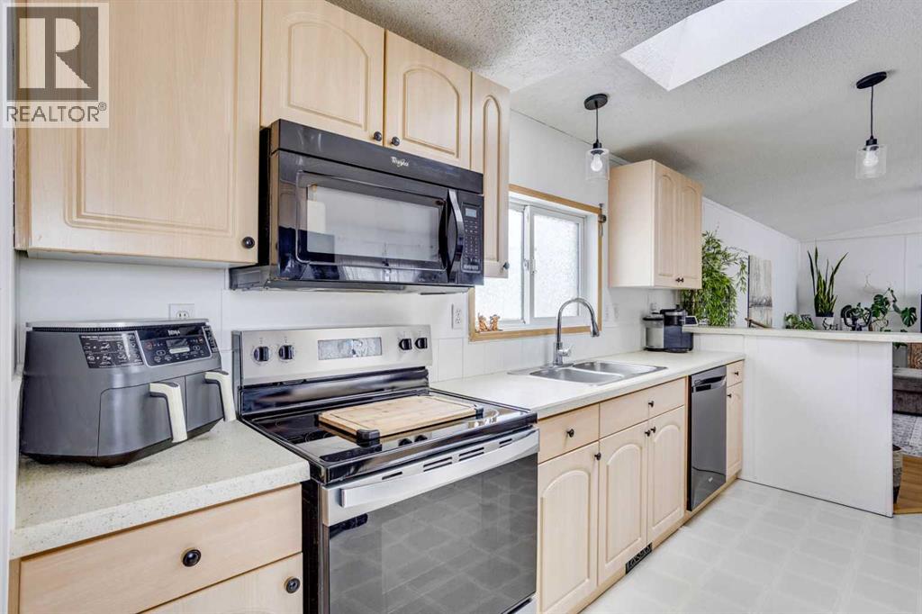 101 Grant Bay, Fort McMurray