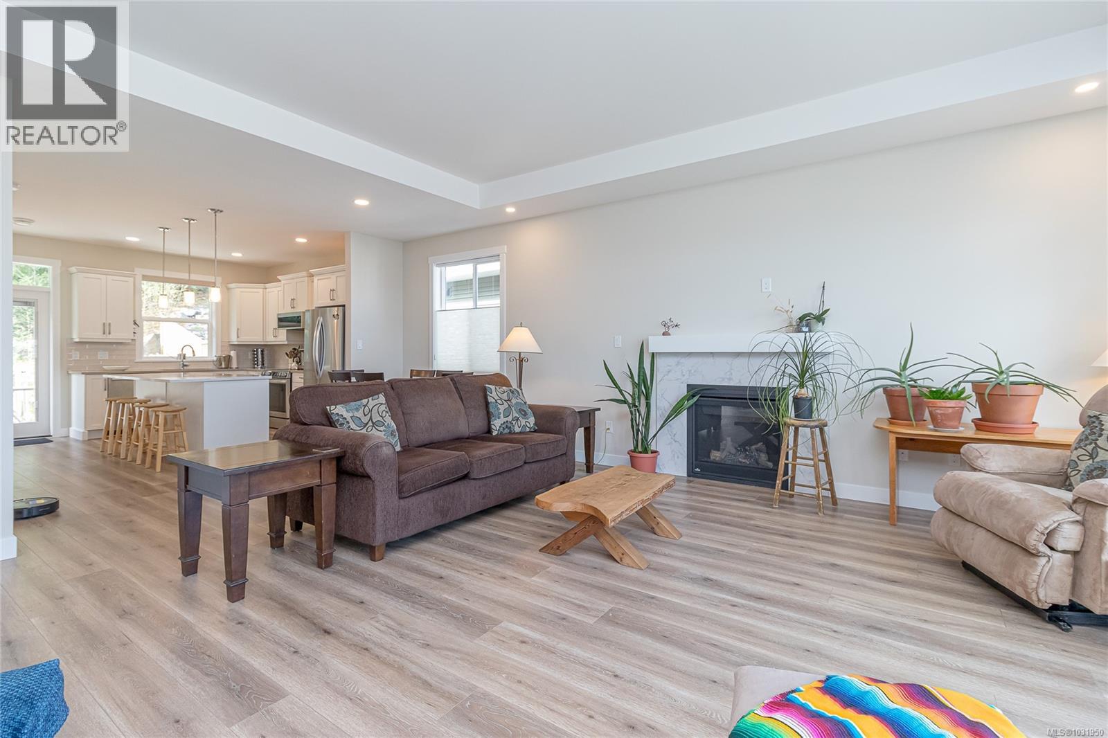 944 Craig Rd - 11