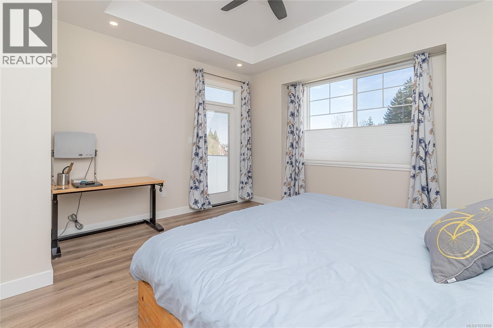 944 Craig Rd - 30