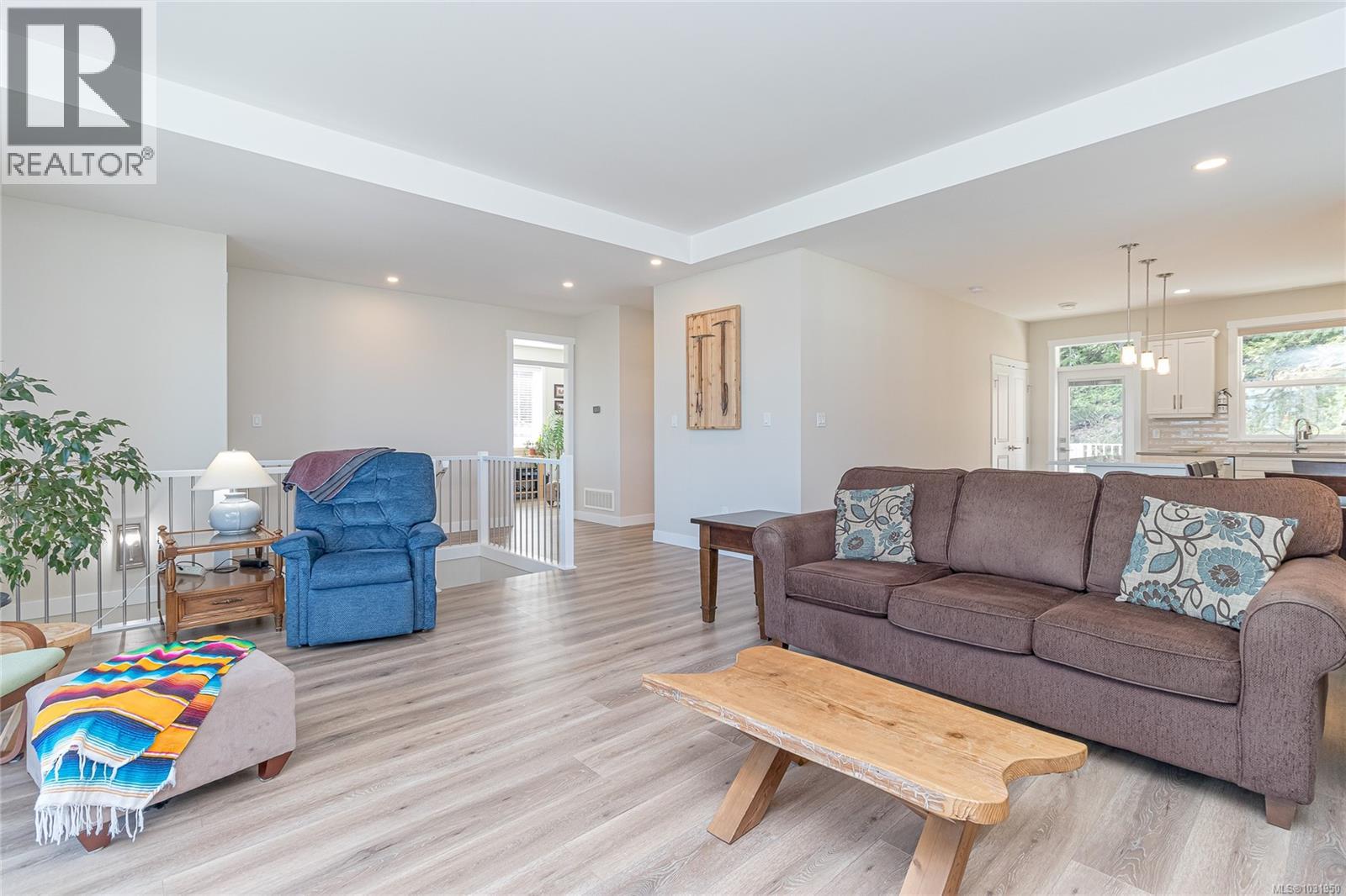 944 Craig Rd - 12