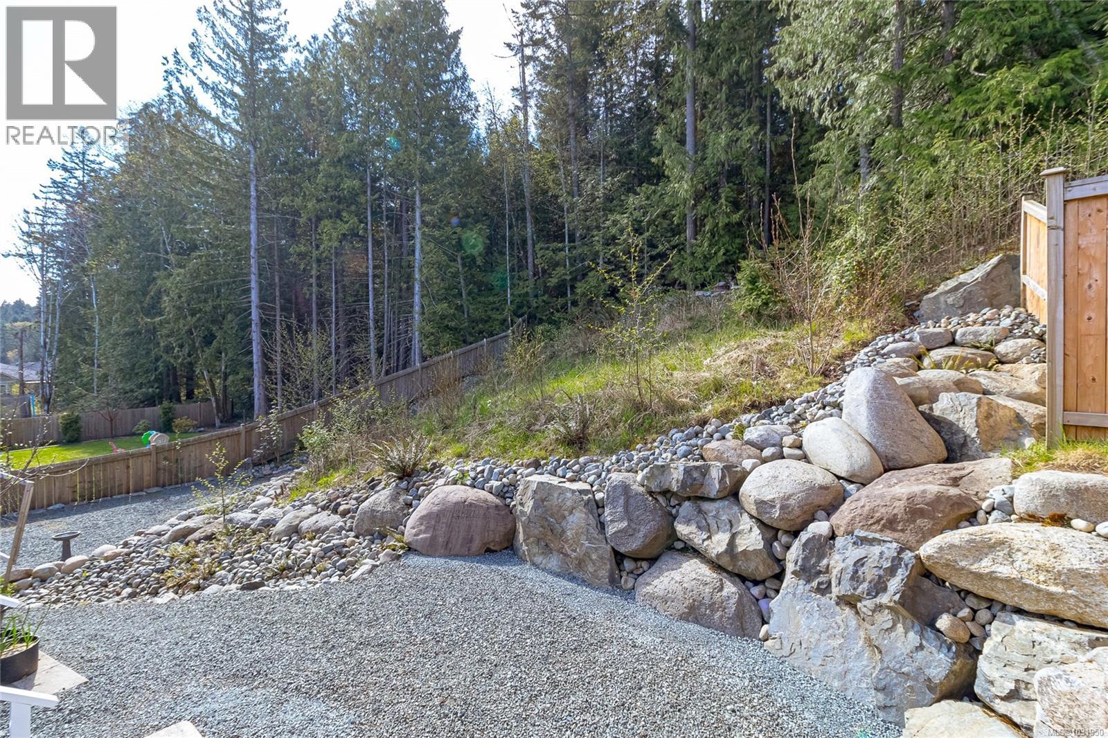 944 Craig Rd - 46
