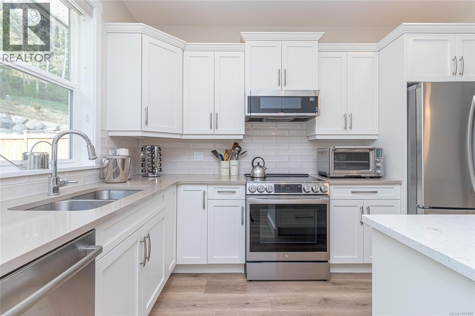 944 Craig Rd - 25