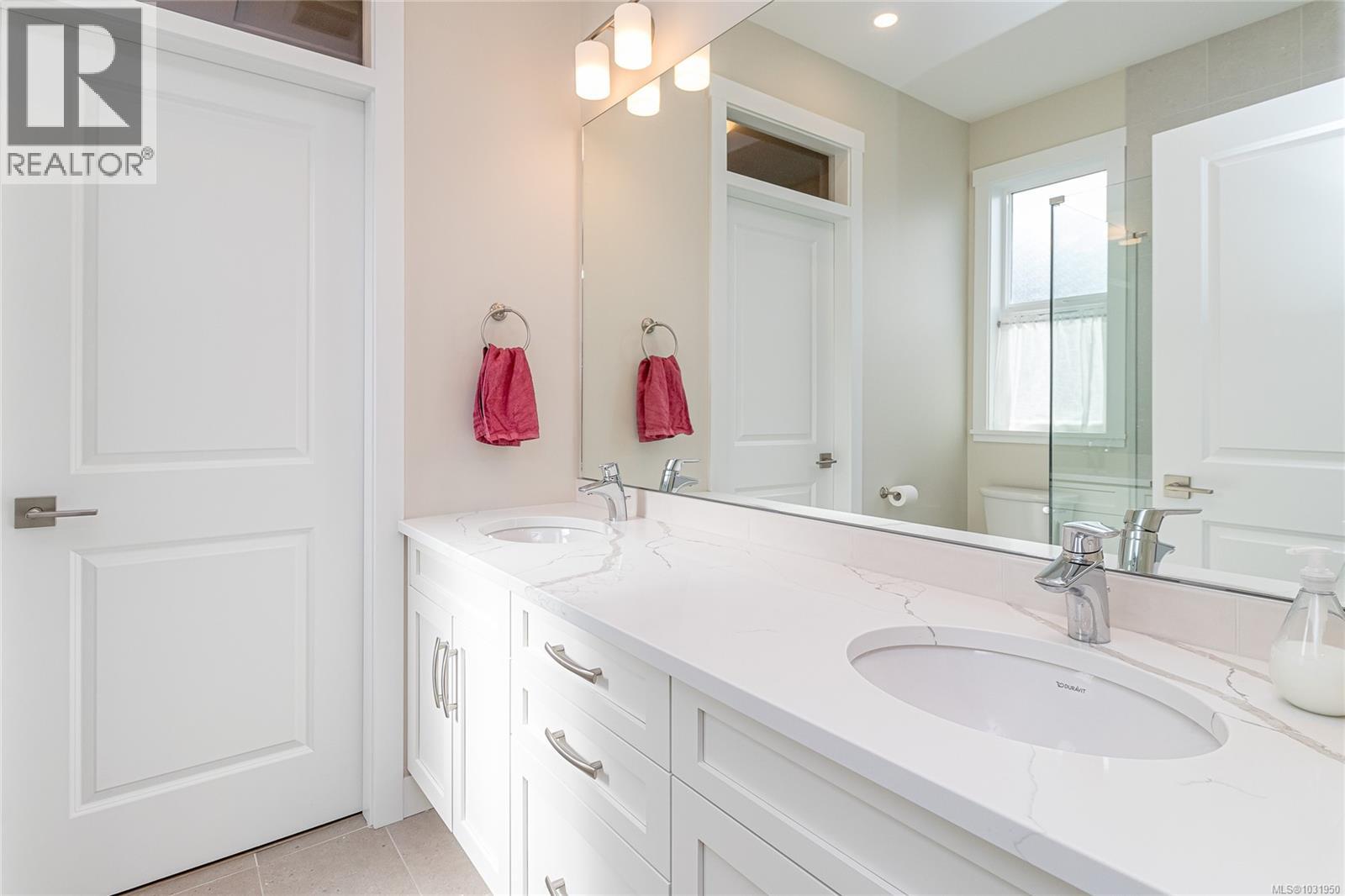 944 Craig Rd - 32