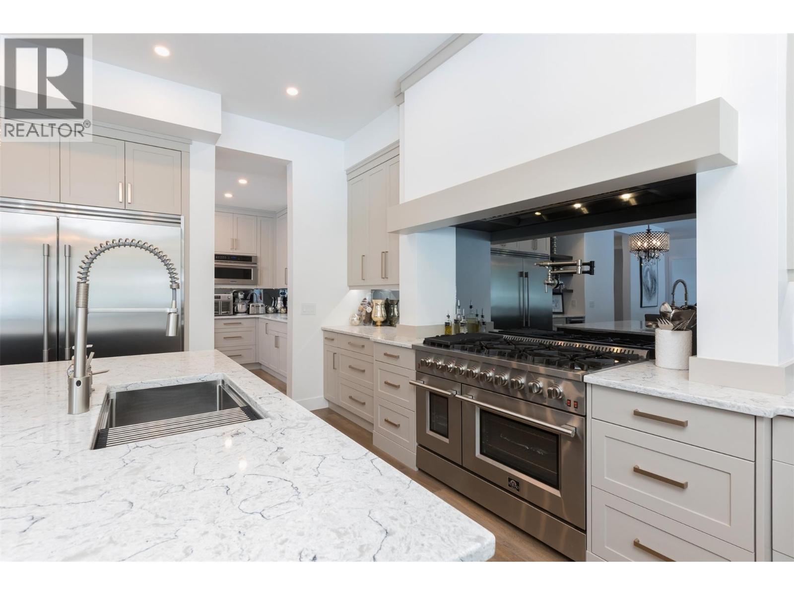  1584 Malbec Place, West Kelowna