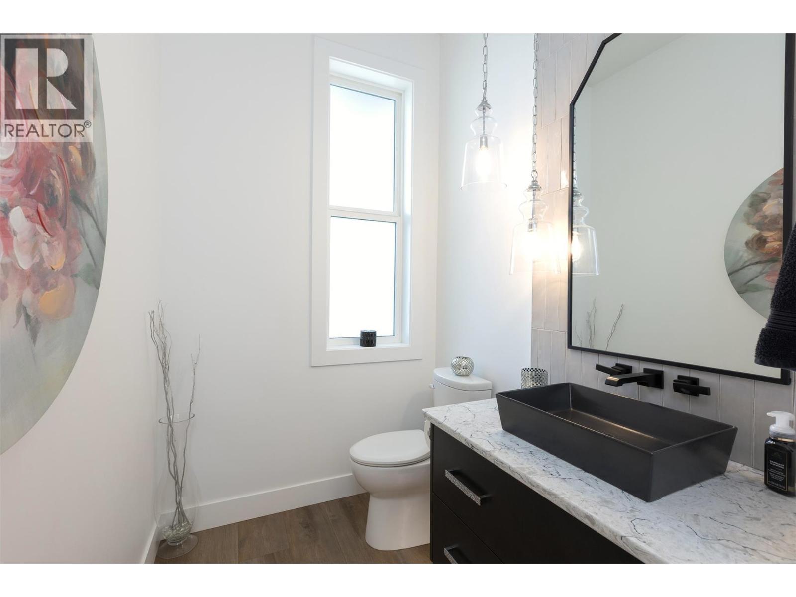  1584 Malbec Place, West Kelowna