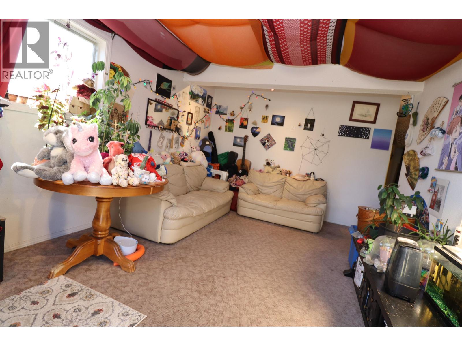 1934 SPRUCE STREET - 12