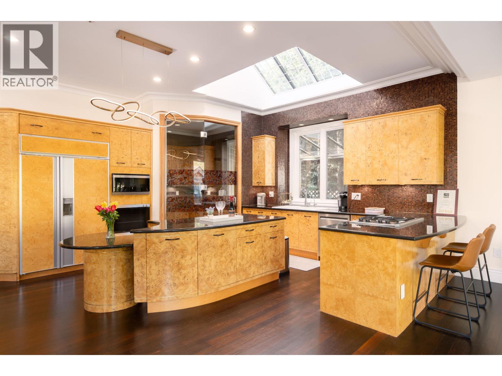 6388 WILTSHIRE STREET, Vancouver